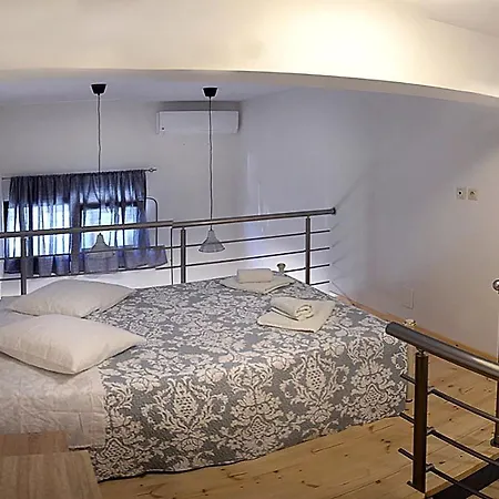Dimitra - Loft